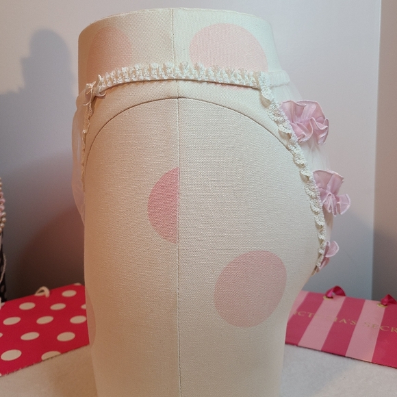 VTG Victoria's Secret Ruffle Bum Sissy String Bikini Panty Size Lg - Picture 2 of 6